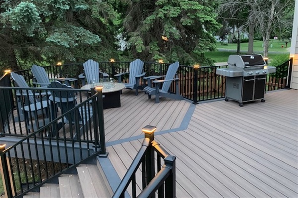 Choosing the Right Deck Builder: Questions to Ask Before Hiring
