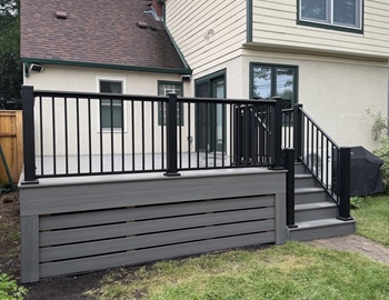 Designing a Pest-Proof, Low-Elevation Deck Rebuild in Minneapolis