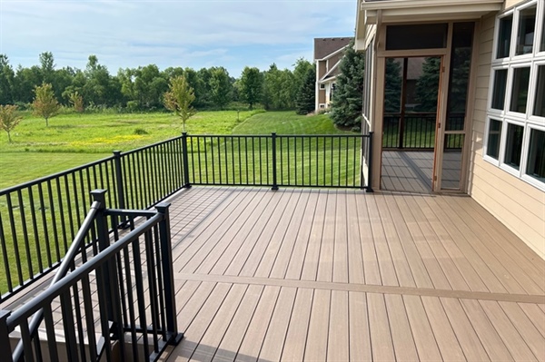 Choose the Right Deck Design for Your Home: Expert Tips From BigDeck.com!